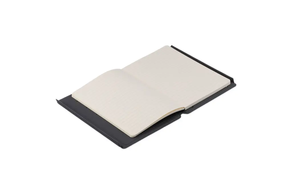 CHANGE ZERO Sustainable Gift Set with Refillable Notebook, Pen & USB Keychain - Black (1).webp