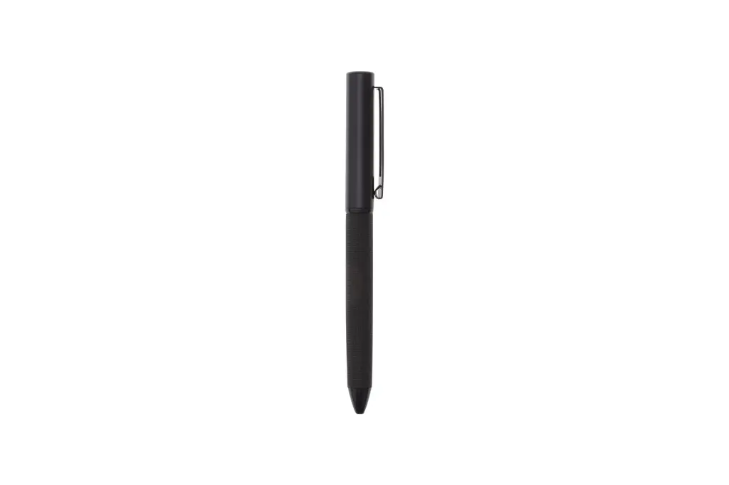 CHANGE ZERO Sustainable Gift Set with Refillable Notebook, Pen & USB Keychain - Black (5).webp