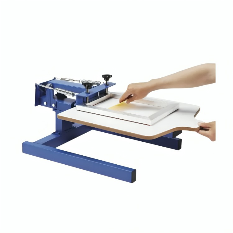 Silk screen (22.86 W x20.32cm H)